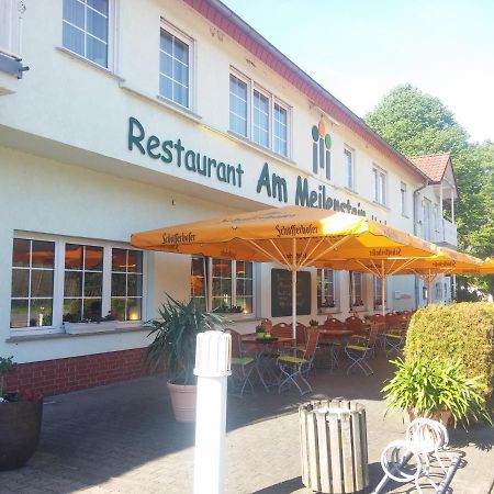 Hotel Am Meilenstein Dunkelforth Экстерьер фото