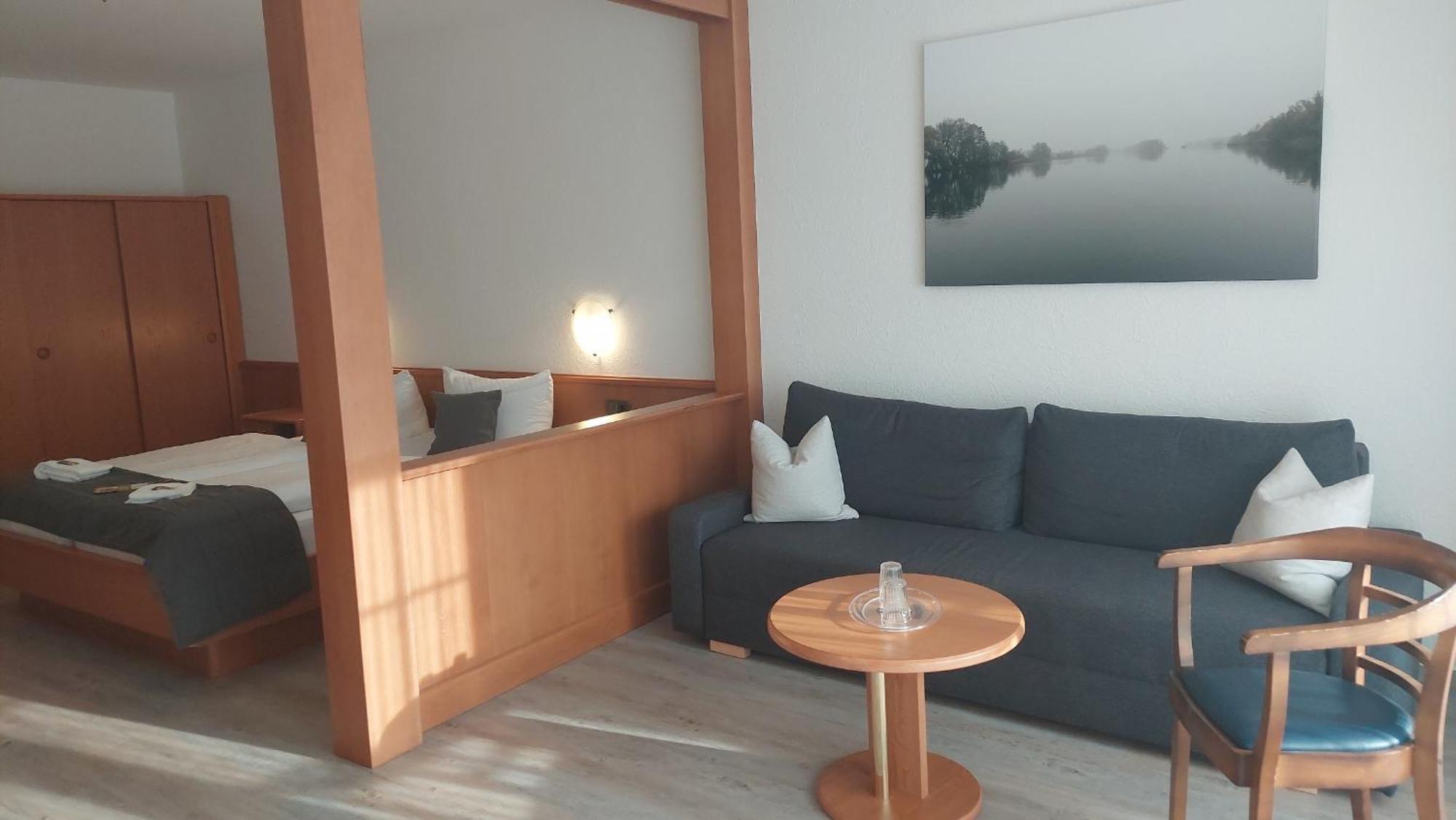 Hotel Am Meilenstein Dunkelforth Экстерьер фото